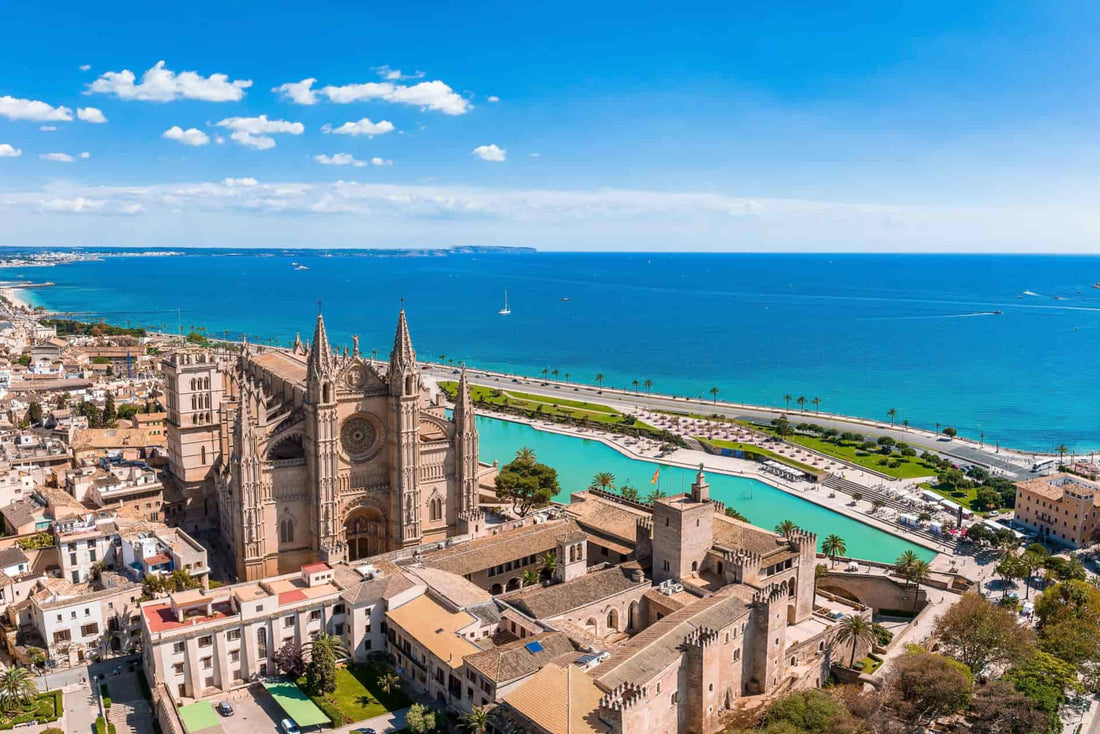 https://anchorsup.com/cdn/shop/articles/Palma-de-Mallorca-Majorca-Spain-Cruise-Port-Guide-Anchors-Up-6560.jpg?v=1704144696&width=1100