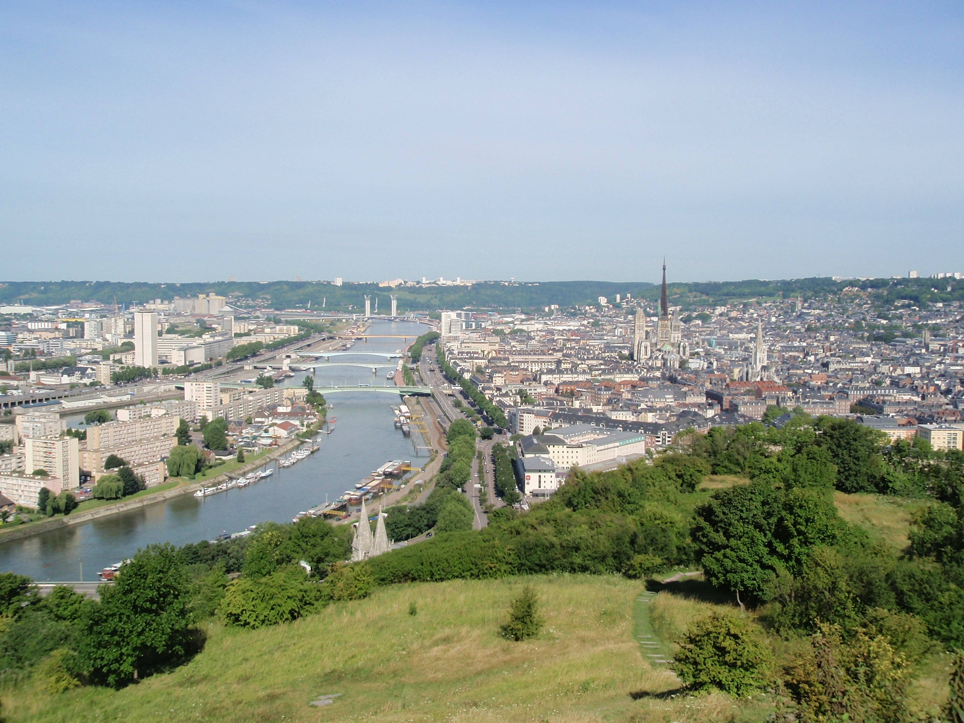 Rouen Cruise Port Guide: Paris Gateway – Anchors Up